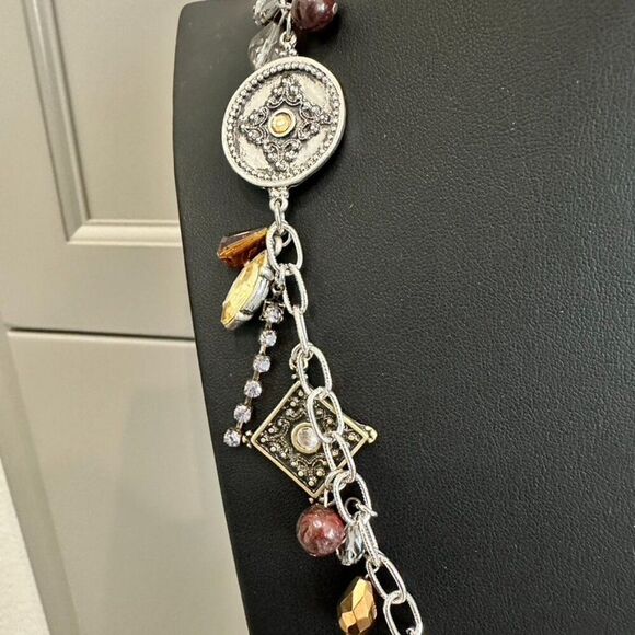 Chico's Long Chain Link Charm Rhinestone Shell Bead Statement Necklace - Picture 6 of 8